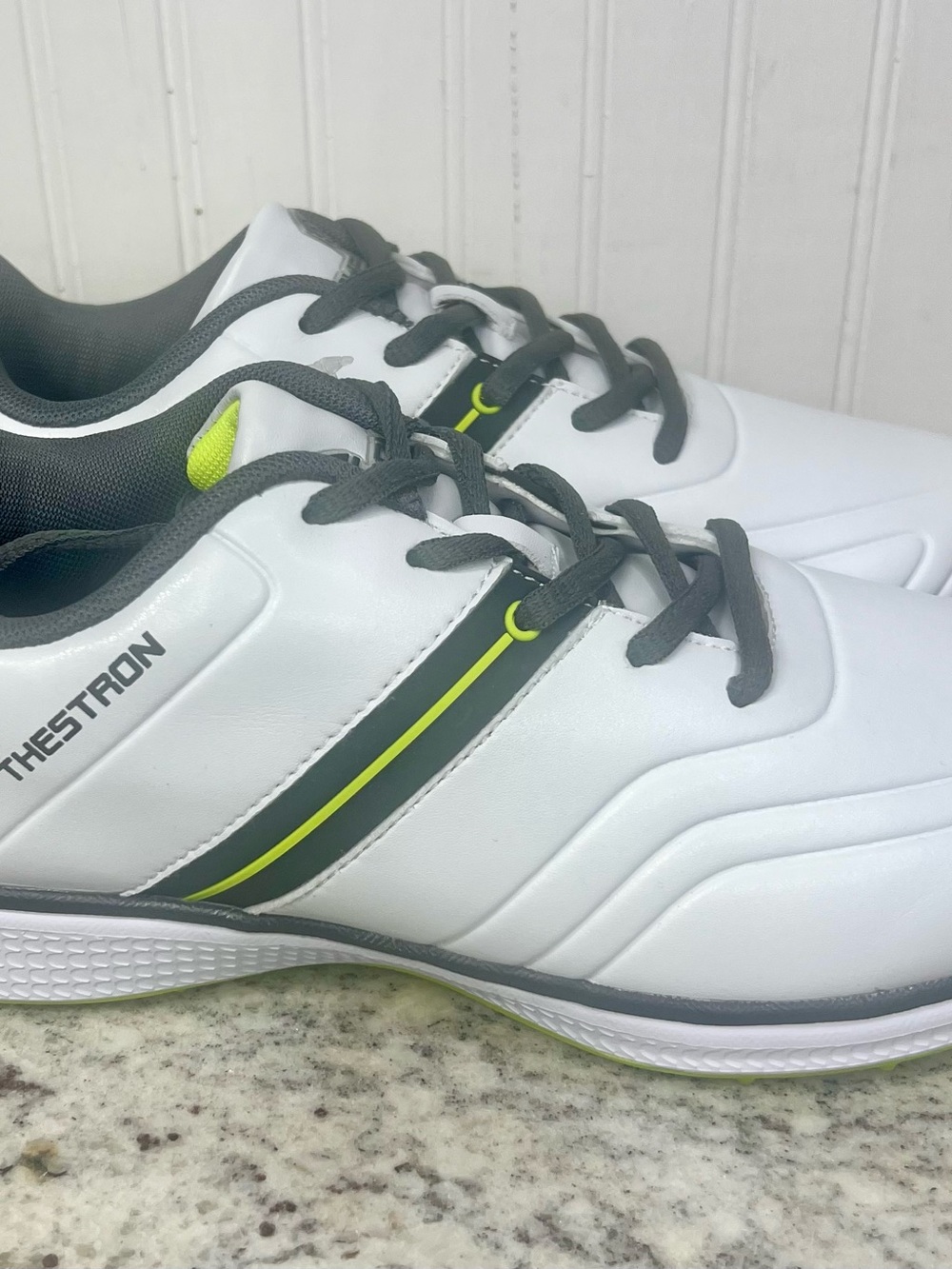 Thestron Lightweight Golf Shoes